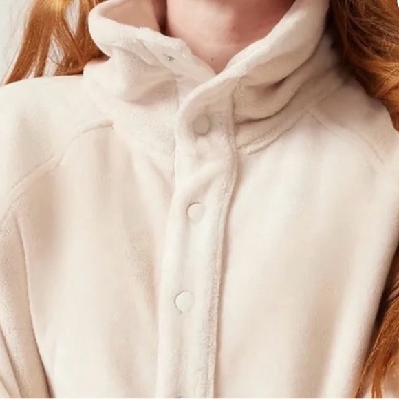 Recover Cozy Snap Front Sweatshirt - Picture 3 of 4